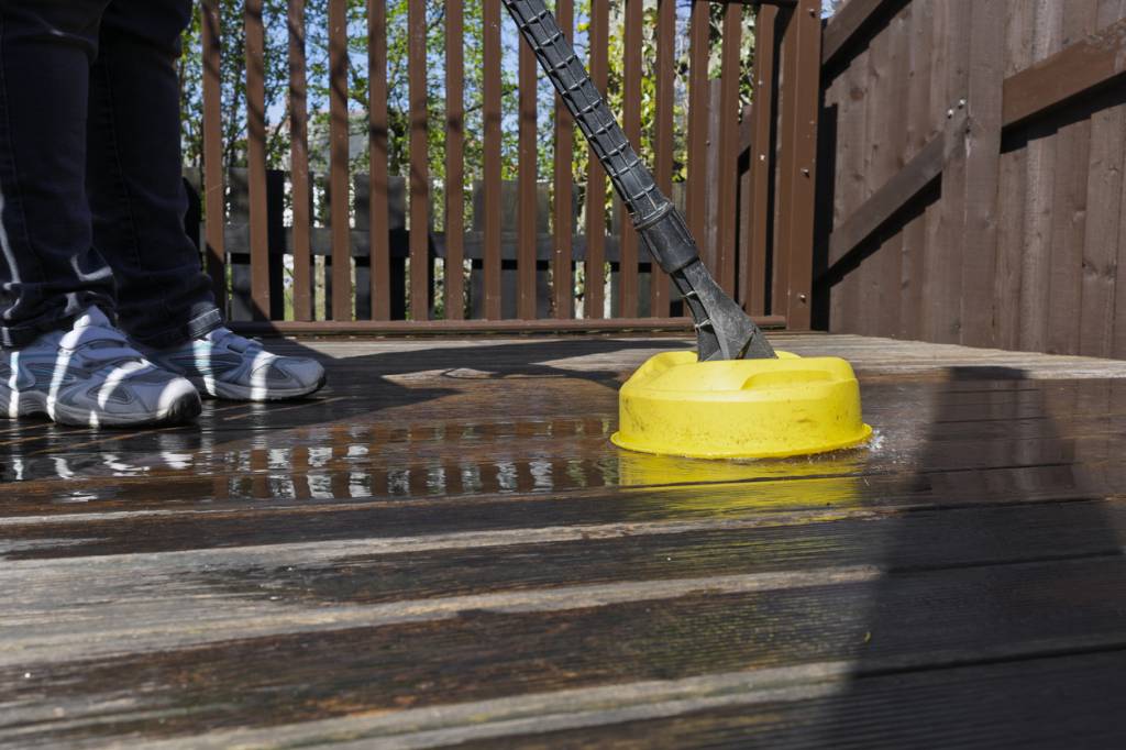 prolonger durée de vie terrasse en bois